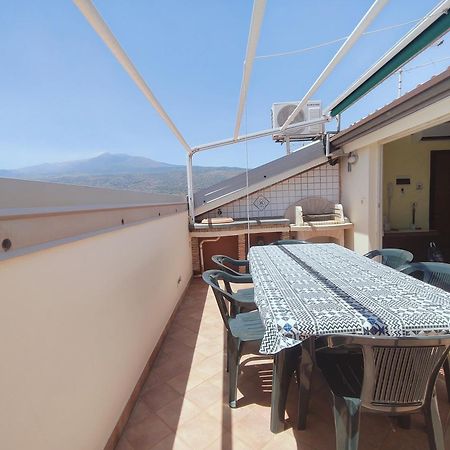 Sicilia, Mansarda Le Due Terrazze Appartement Mascali Buitenkant foto