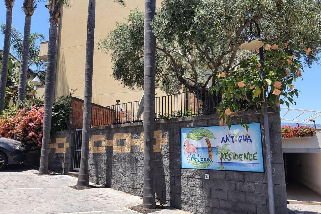 Sicilia, Mansarda Le Due Terrazze Appartement Mascali Buitenkant foto