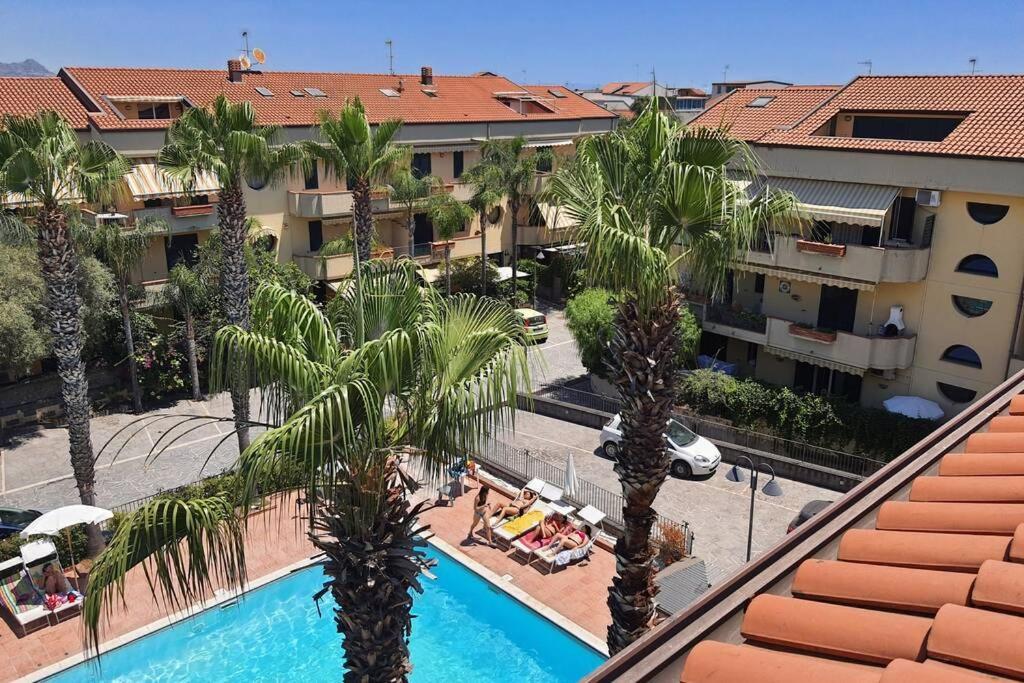 Sicilia, Mansarda Le Due Terrazze Appartement Mascali Buitenkant foto